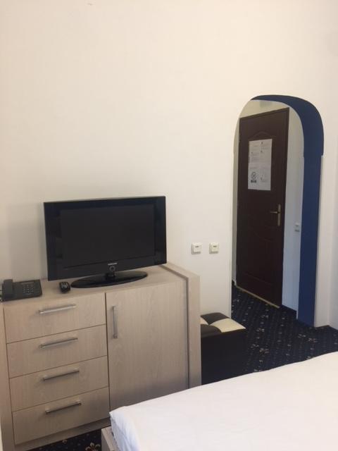 Hotel Papu Bucureşti Eksteriør bilde